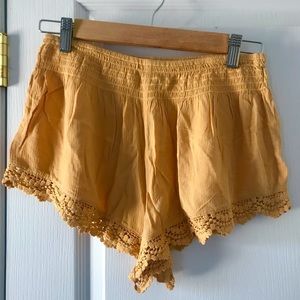 Forever 21 short shorts